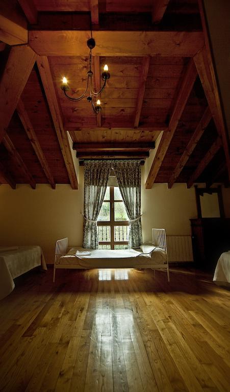 La Indiana Guest House Poo  ภายนอก รูปภาพ