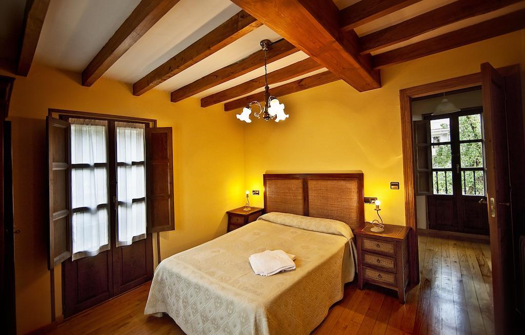 La Indiana Guest House Poo  ภายนอก รูปภาพ