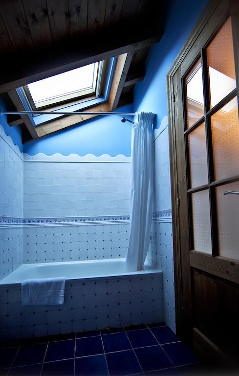 La Indiana Guest House Poo  ภายนอก รูปภาพ